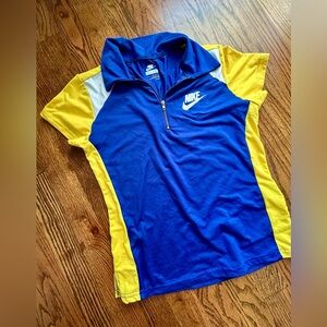 Women’s Nike Fitted Tennis Top